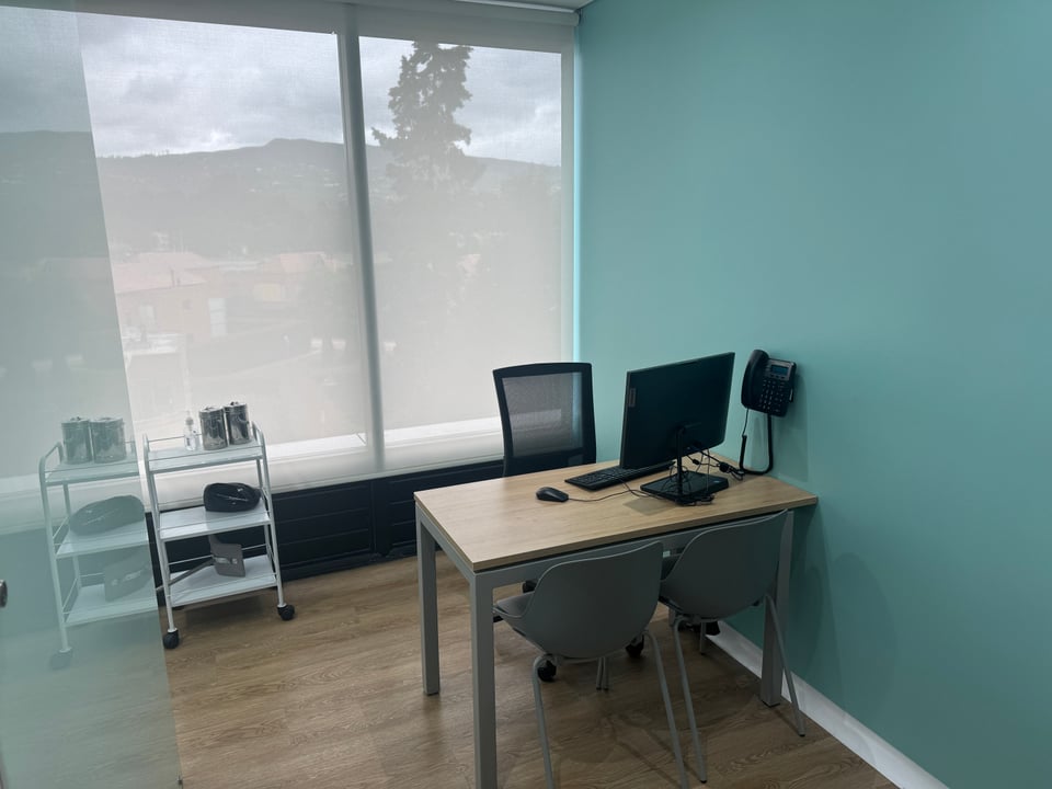 Consultorio de otorrinolaringología en Cajicá · Edificio Sabana Park, El Tejar